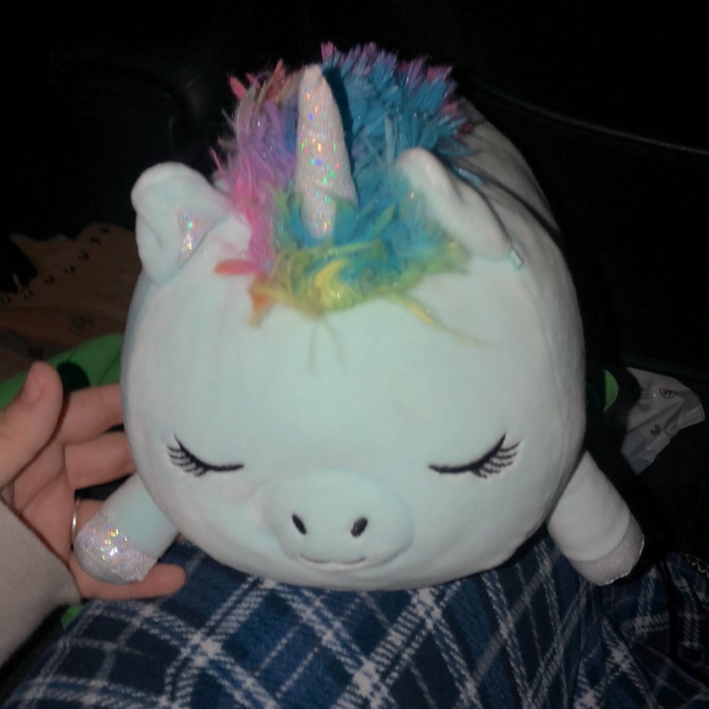 Unircorn laying justice htf Squishmallow